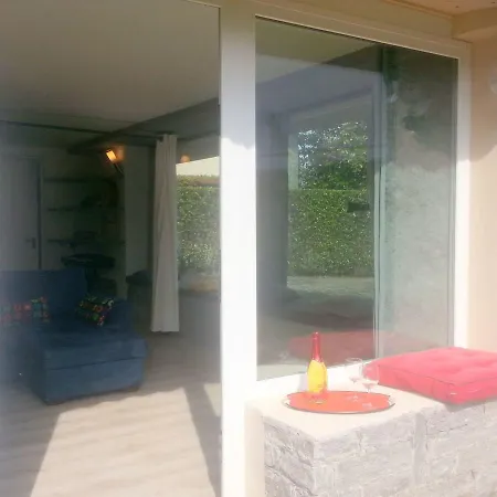 Magnificent Holiday In Near Lake * Lesa