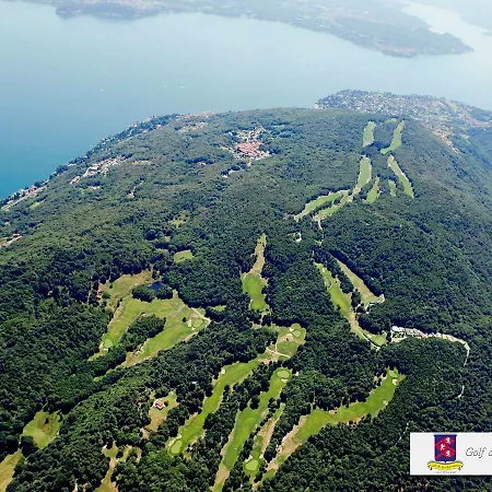 Magnificent Holiday In Near Lake * Lesa